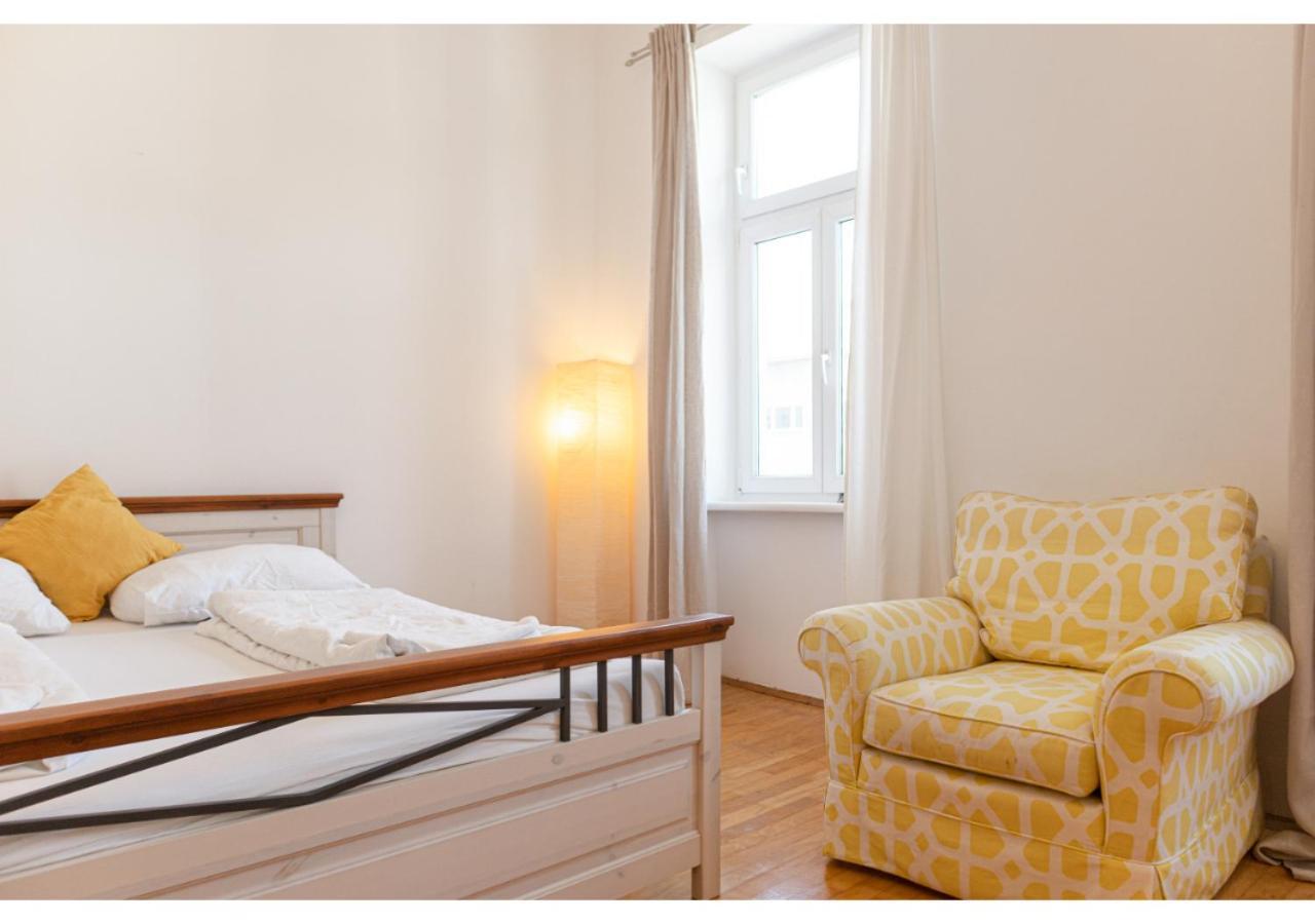 Cheerful 2Br Apartment - Suitable For Longstays Viena Exterior foto