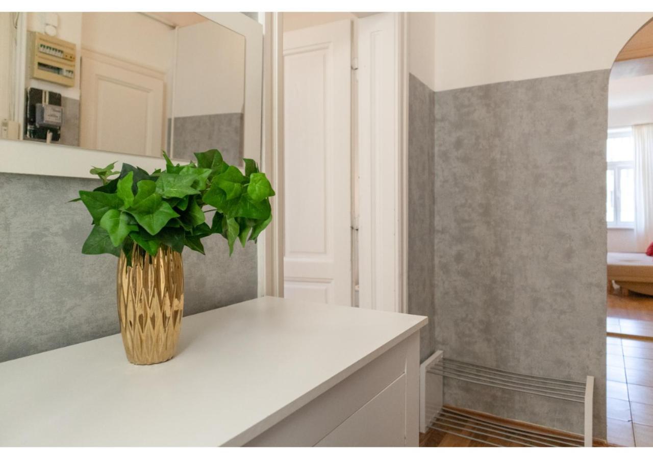 Cheerful 2Br Apartment - Suitable For Longstays Viena Exterior foto